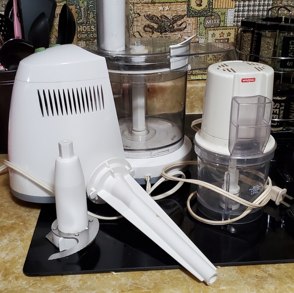 Waring blender, Black & Decker food processor